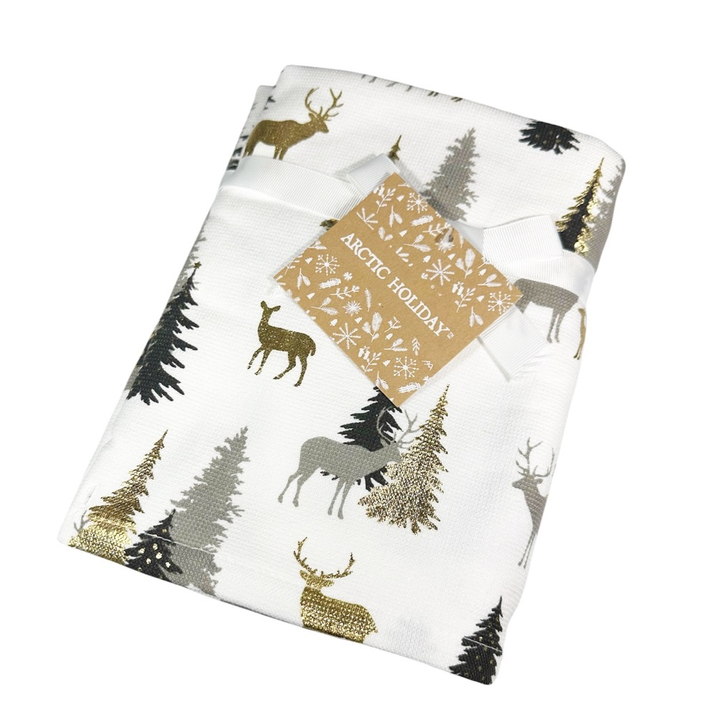New Artic Holiday CHRISTMAS SCENE Set of 2 Hand Towels